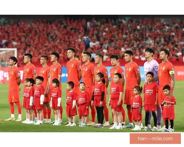 中国男足主帅面临巨大压力 备战国际赛事挑战重重
